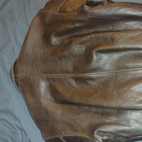 Avirex Bomber Jacket Men's Authentic Type A-2 Leather Flight Jacket Size Small - Picture 12 of 14